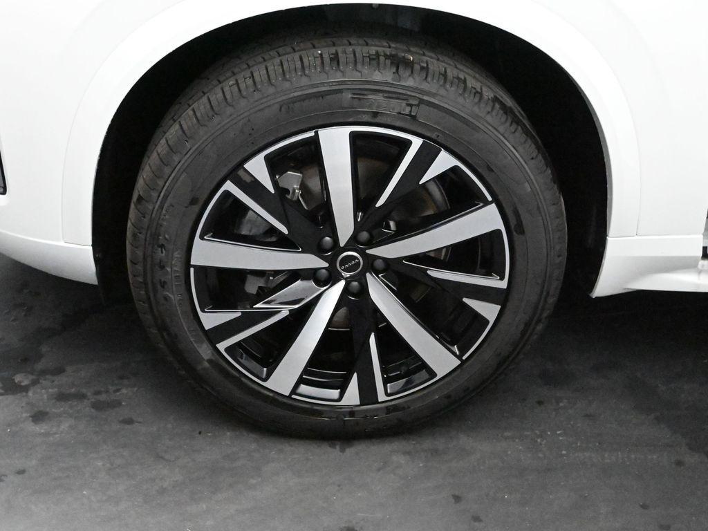 new 2026 Volvo XC90 car, priced at $62,540
