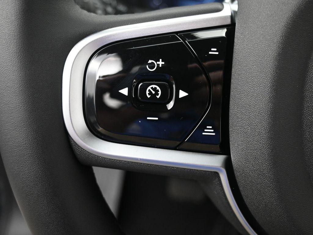 new 2026 Volvo XC90 car, priced at $71,825