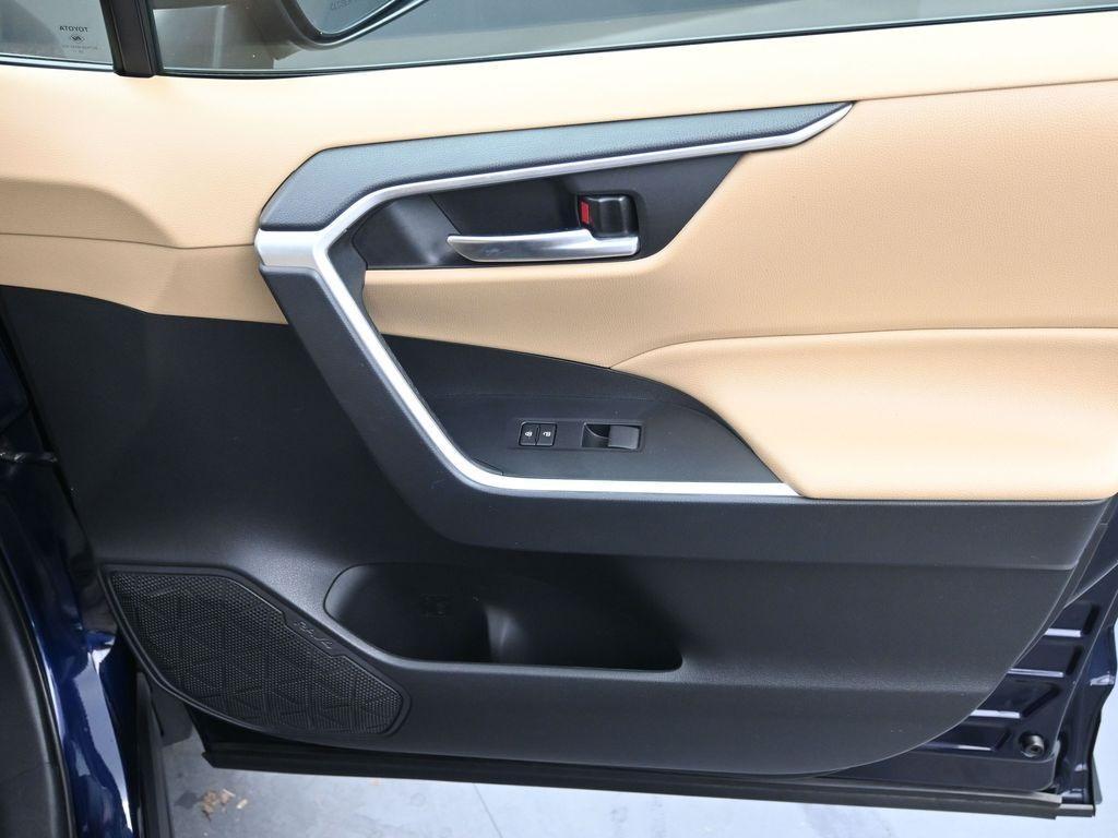 used 2021 Toyota RAV4 Hybrid car, priced at $27,499
