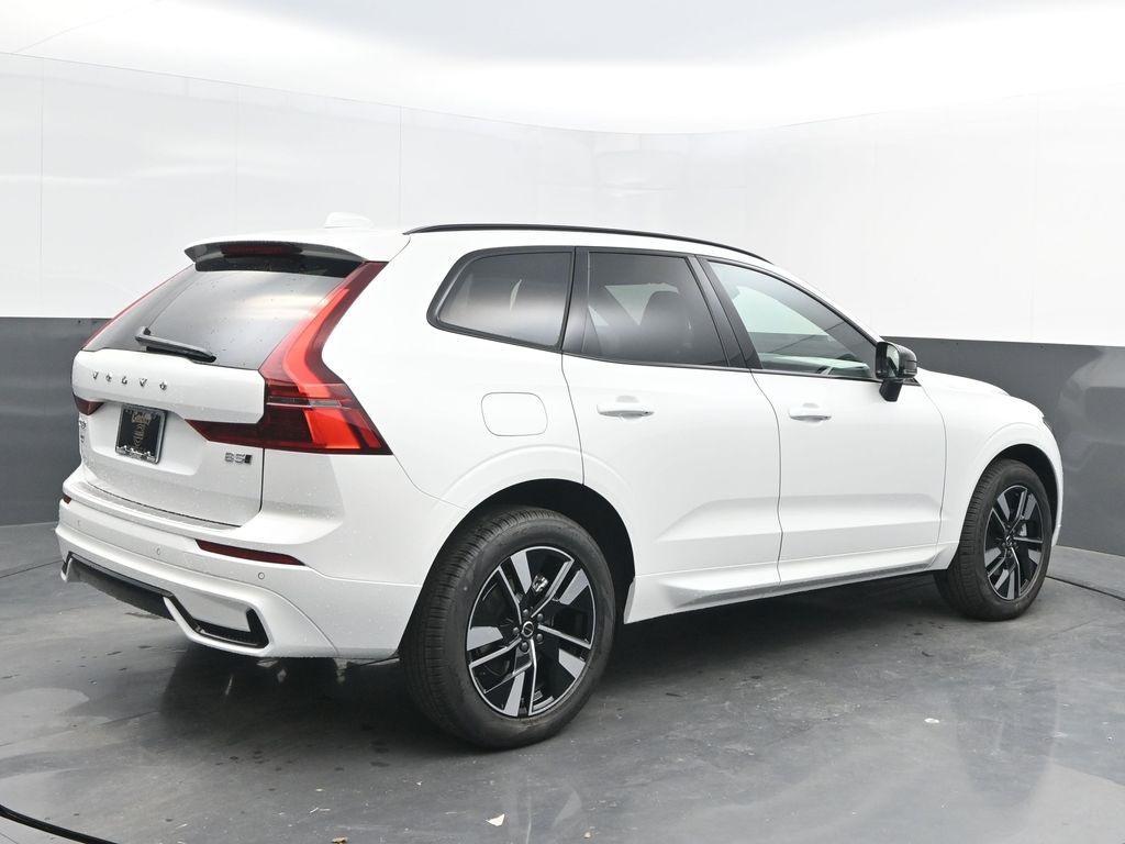 new 2026 Volvo XC60 car, priced at $52,730