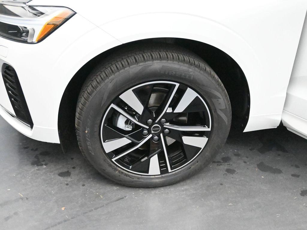 new 2026 Volvo XC60 car, priced at $52,730