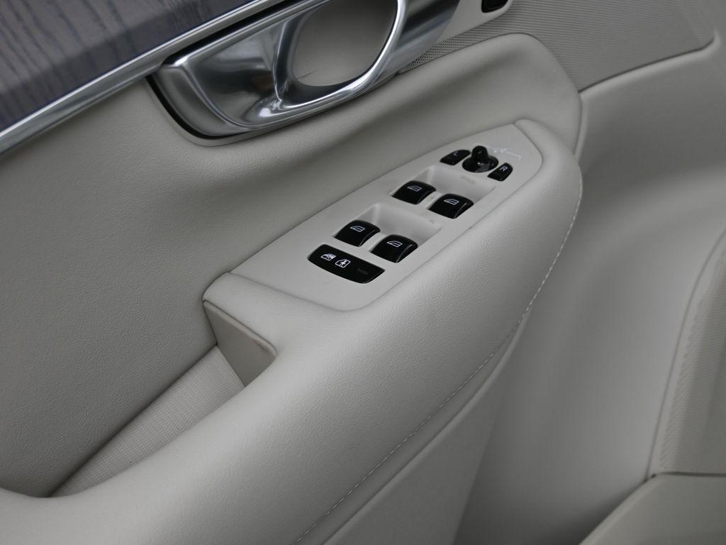 new 2026 Volvo XC90 car, priced at $75,155