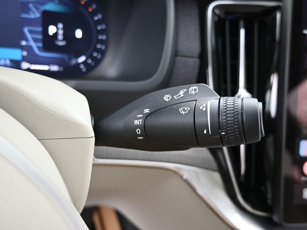 new 2026 Volvo XC90 car, priced at $75,155