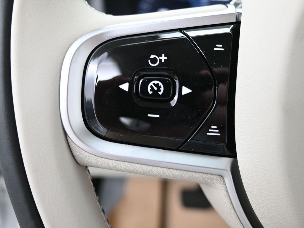 new 2026 Volvo XC90 car, priced at $75,155