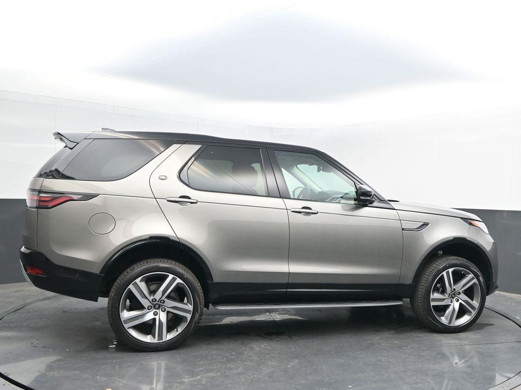 new 2025 Land Rover Discovery car, priced at $87,018