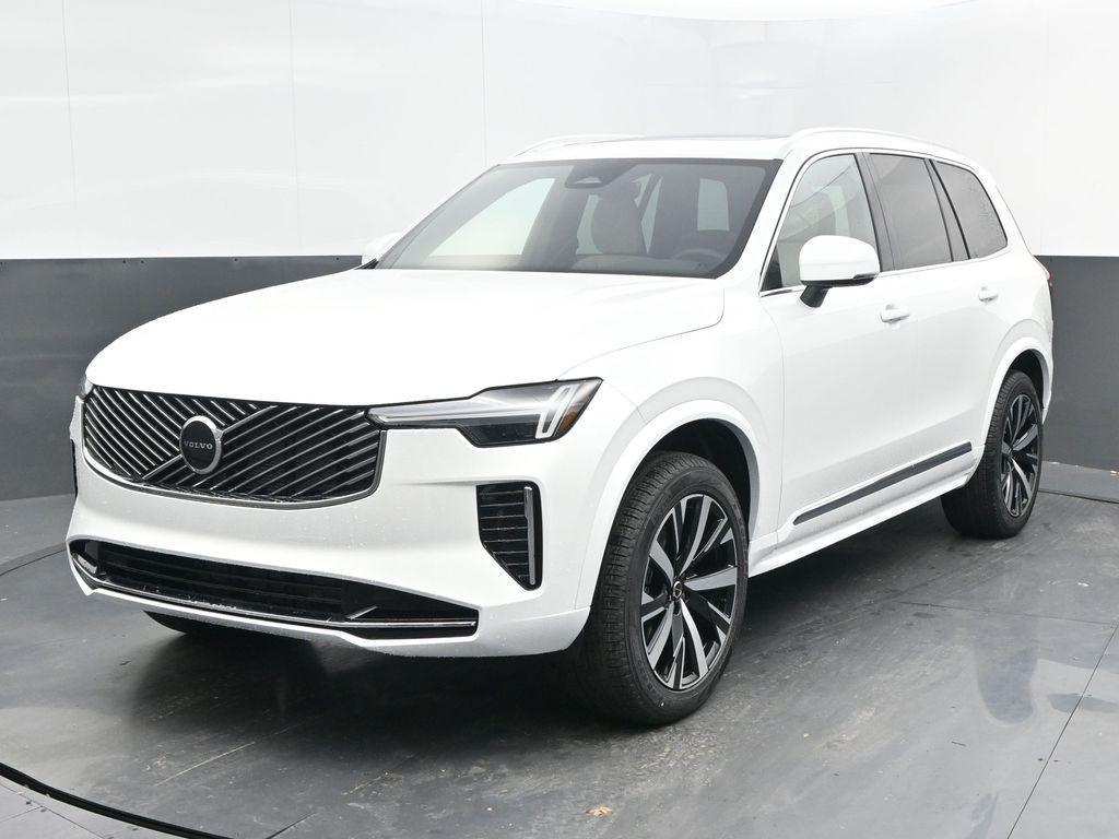 new 2025 Volvo XC90 car, priced at $59,935