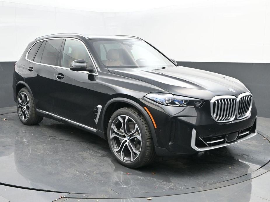 new 2025 BMW X5 PHEV car, priced at $77,110