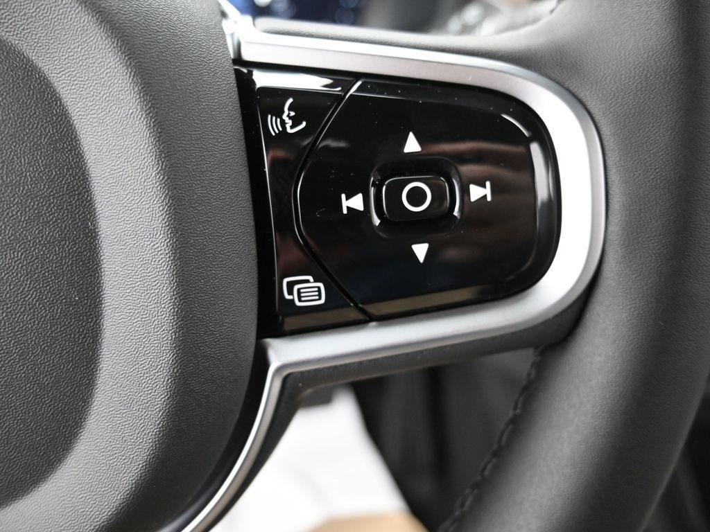 new 2026 Volvo XC90 car, priced at $77,275