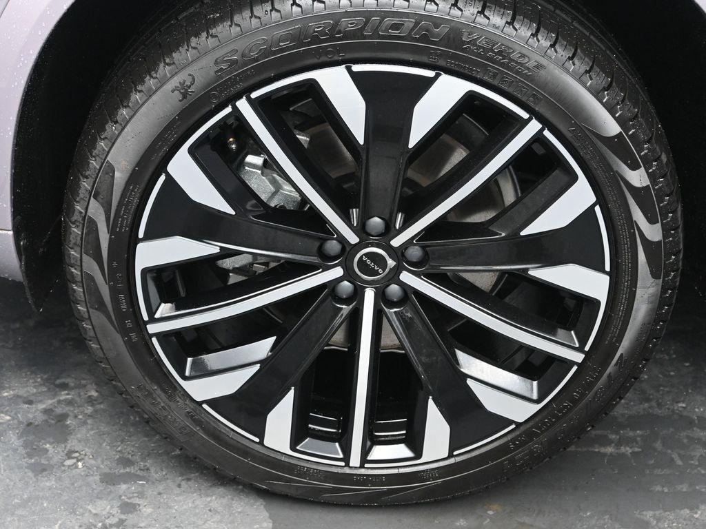 new 2026 Volvo XC90 car, priced at $77,275