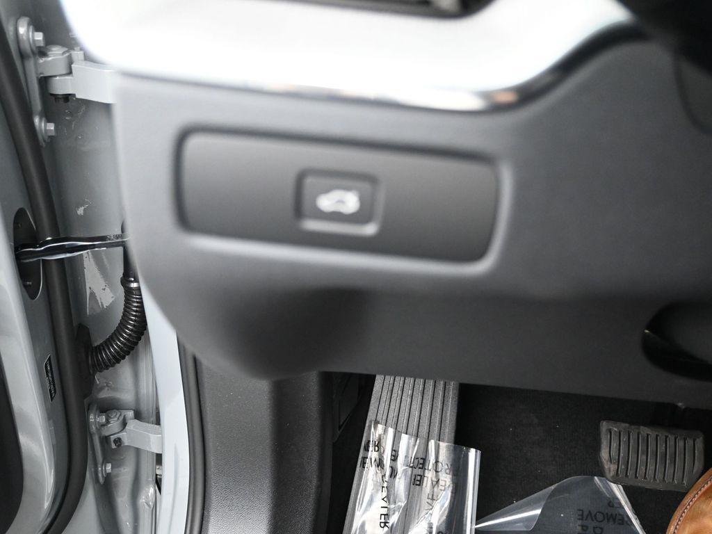 new 2026 Volvo XC60 car, priced at $69,550