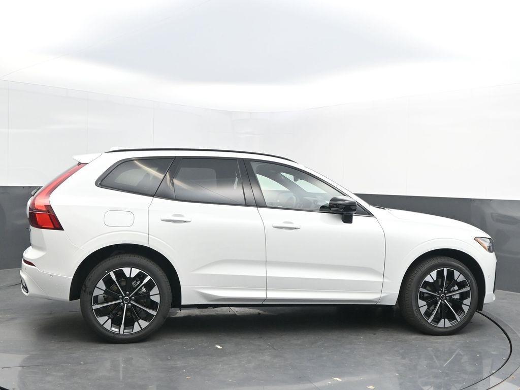 new 2026 Volvo XC60 car, priced at $57,985