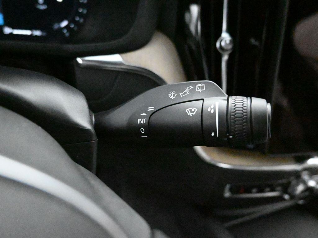 new 2026 Volvo XC60 car, priced at $57,985