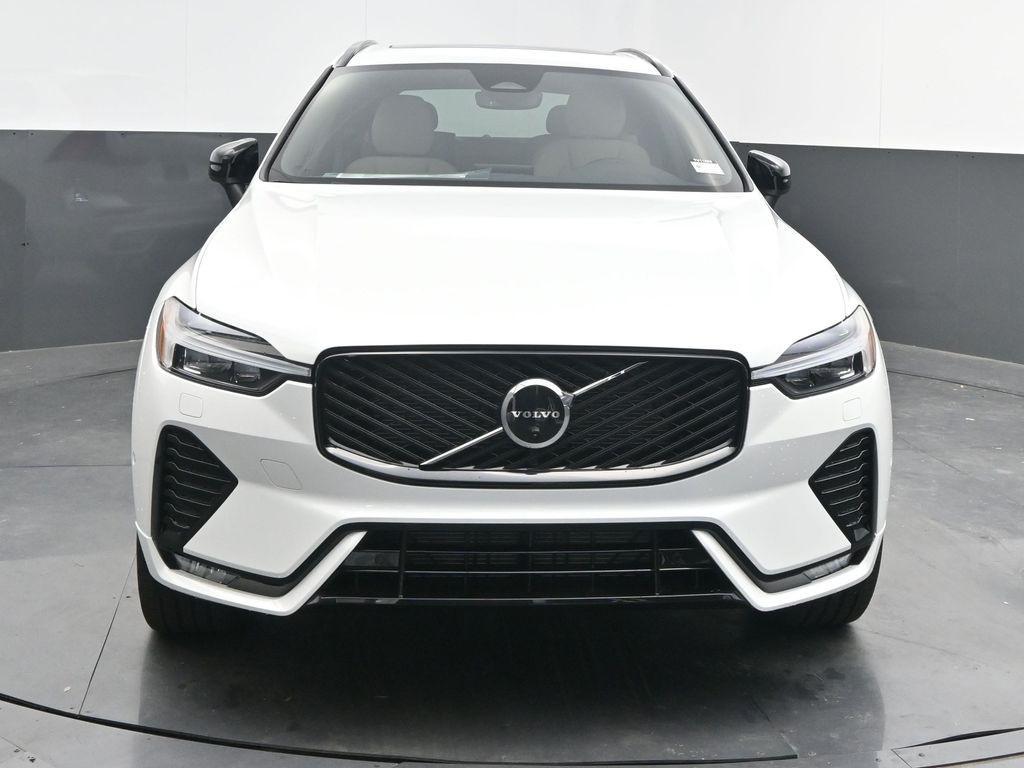 new 2026 Volvo XC60 car, priced at $57,985