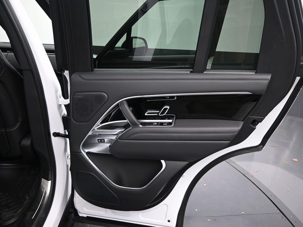 new 2025 Land Rover Range Rover car, priced at $157,670