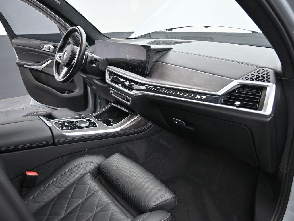 used 2023 BMW X7 car, priced at $75,998