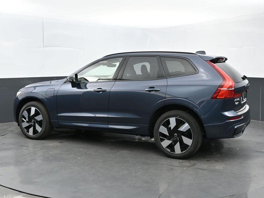 new 2025 Volvo XC60 Plug-In Hybrid car, priced at $66,235