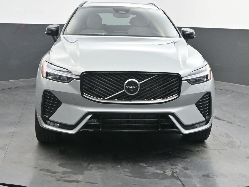 new 2026 Volvo XC60 car, priced at $57,985