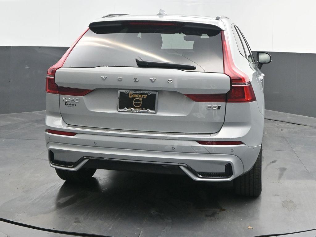 new 2026 Volvo XC60 car, priced at $57,985