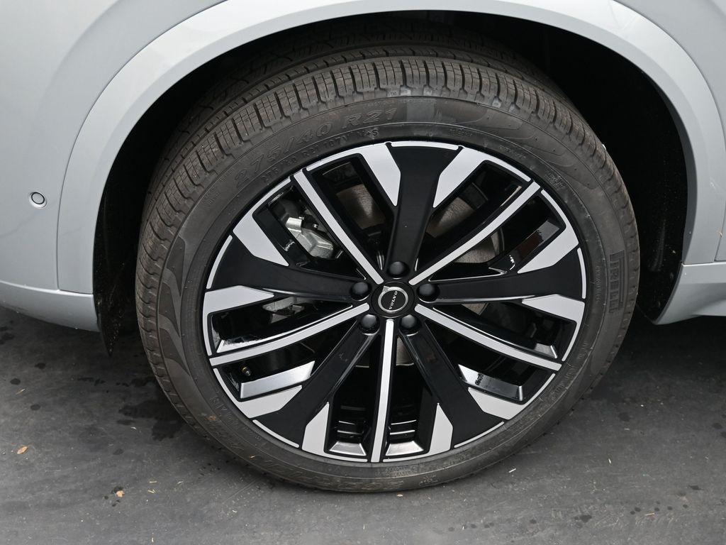 new 2026 Volvo XC90 car, priced at $71,825