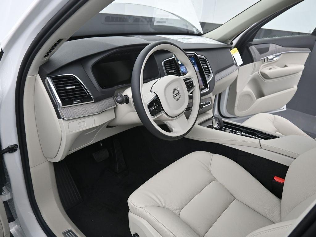 new 2025 Volvo XC90 car, priced at $66,895