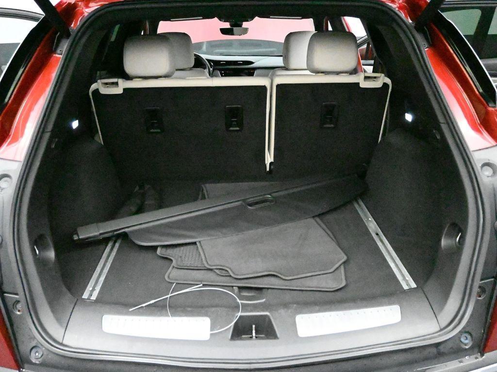 used 2021 Cadillac XT5 car, priced at $33,998