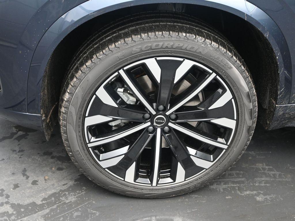 new 2026 Volvo XC90 car, priced at $63,340