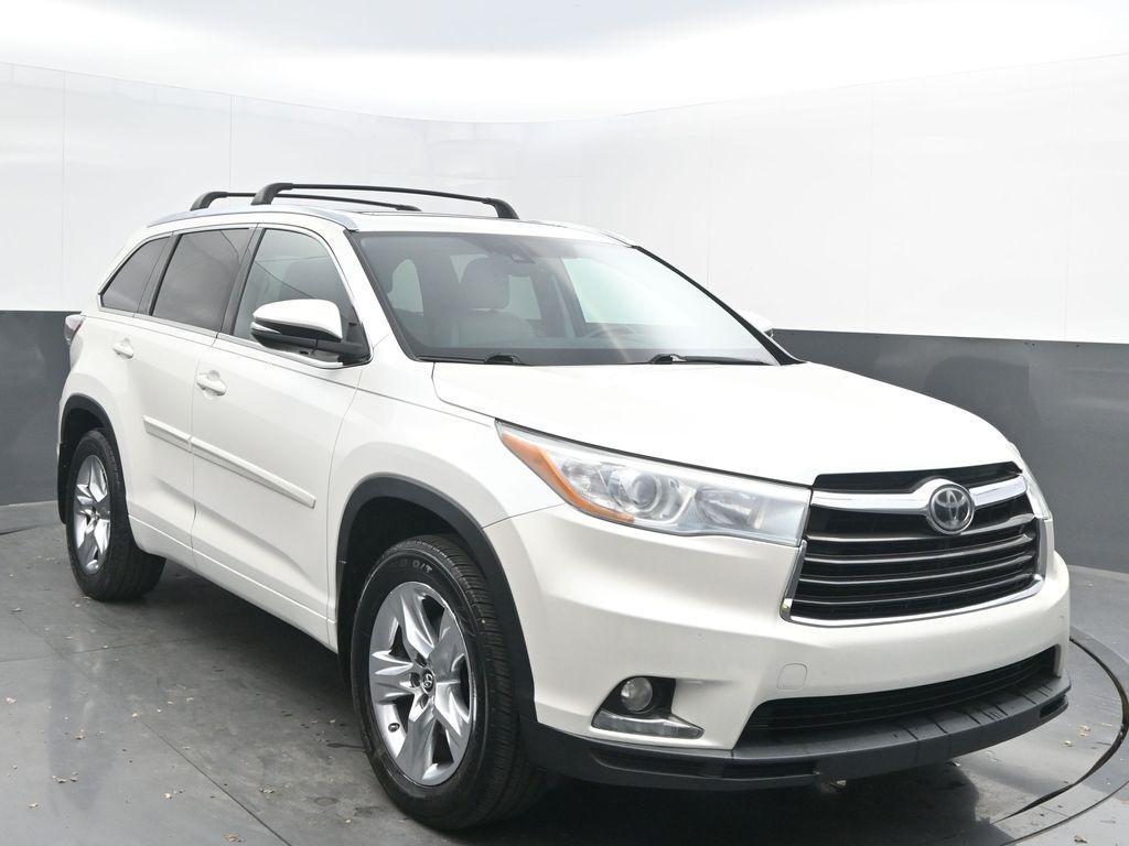 used 2016 Toyota Highlander car, priced at $15,499