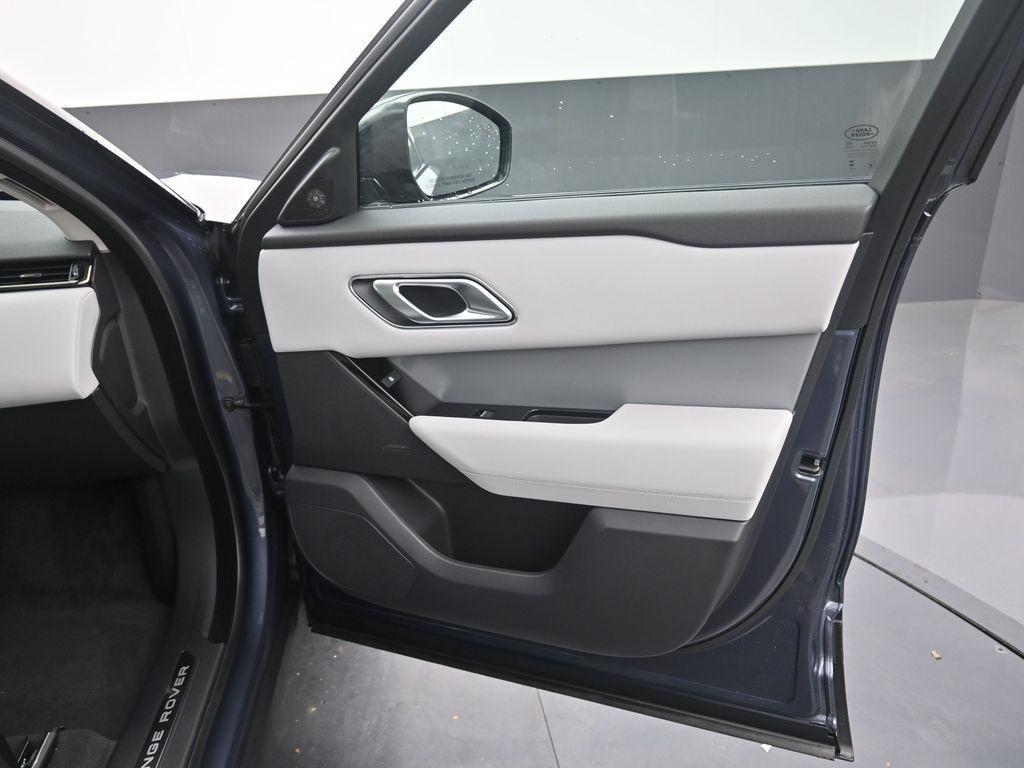 used 2025 Land Rover Range Rover Velar car