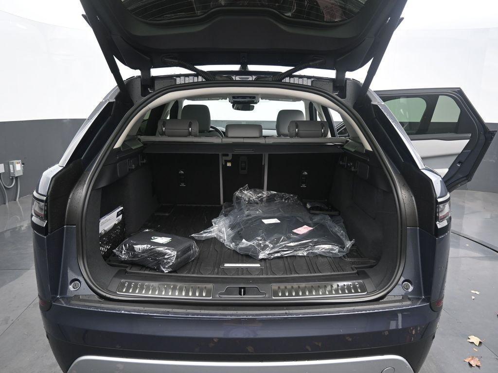 used 2025 Land Rover Range Rover Velar car