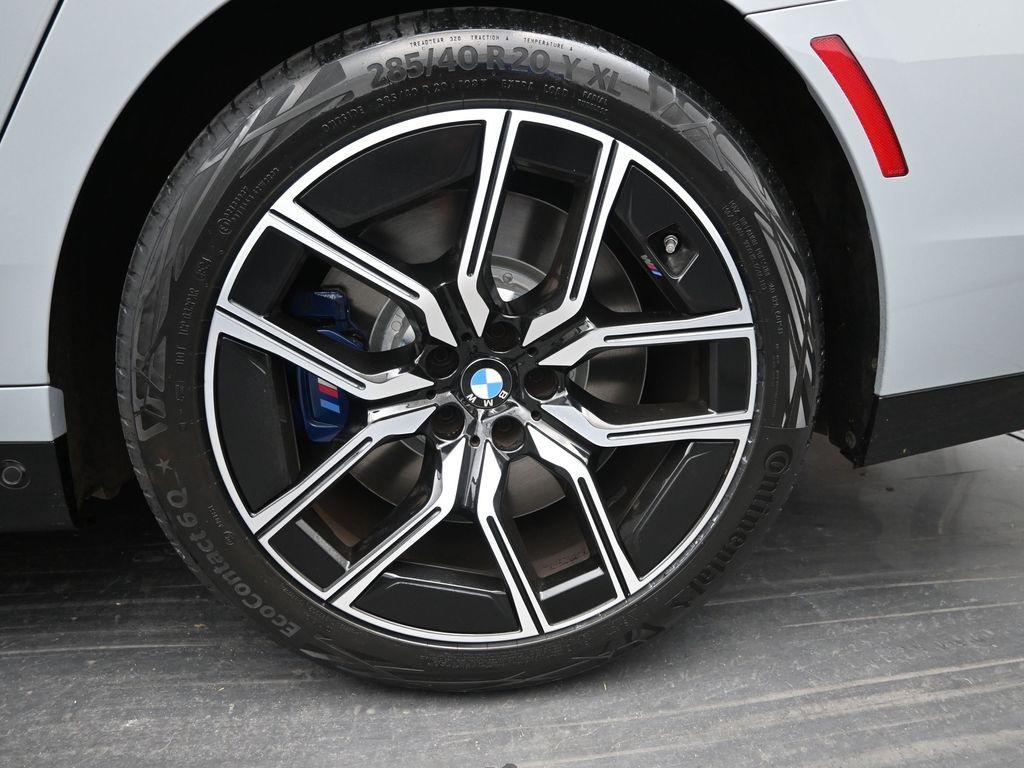 used 2023 BMW 760 car, priced at $75,998