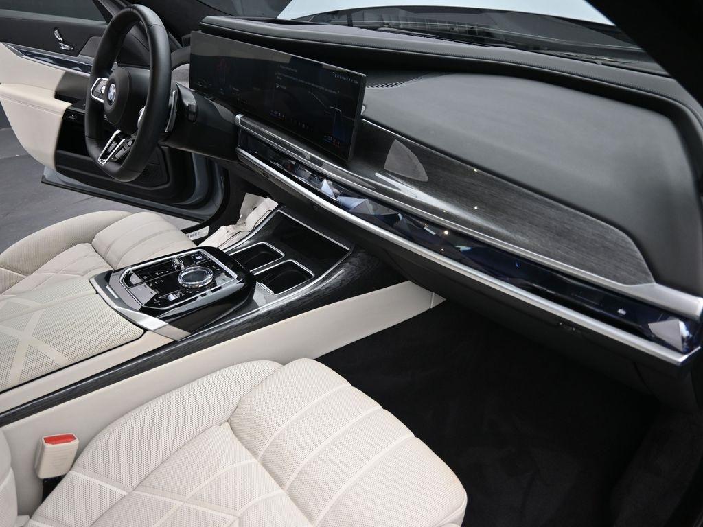 used 2023 BMW 760 car, priced at $75,998