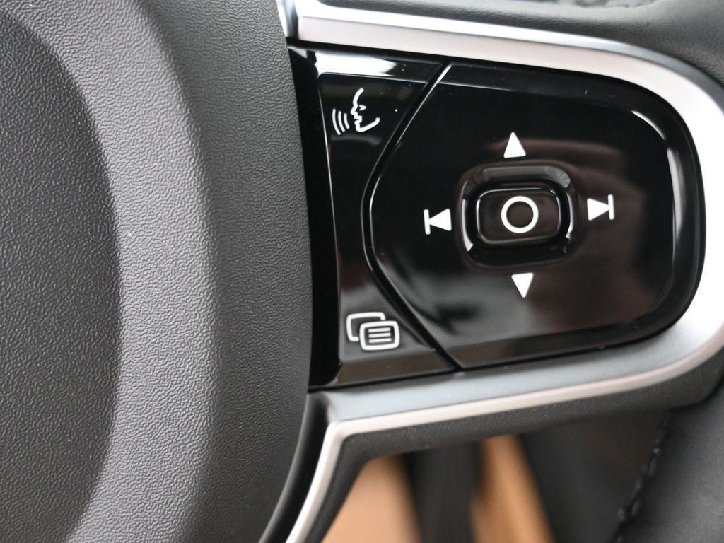 new 2026 Volvo XC90 car, priced at $76,075