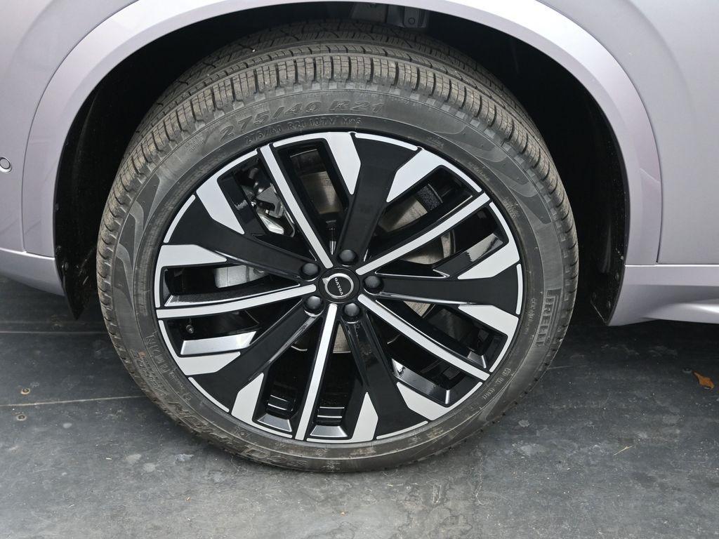 new 2026 Volvo XC90 car, priced at $76,075