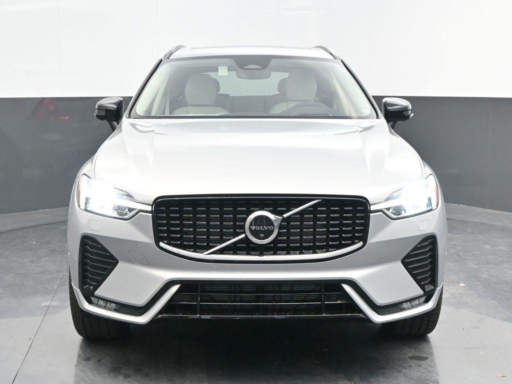 new 2025 Volvo XC60 car, priced at $60,445