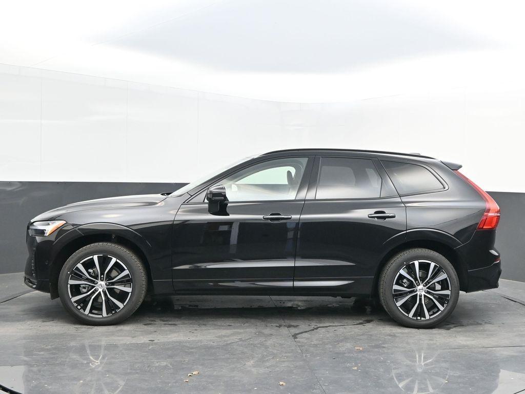 new 2025 Volvo XC60 car, priced at $54,610