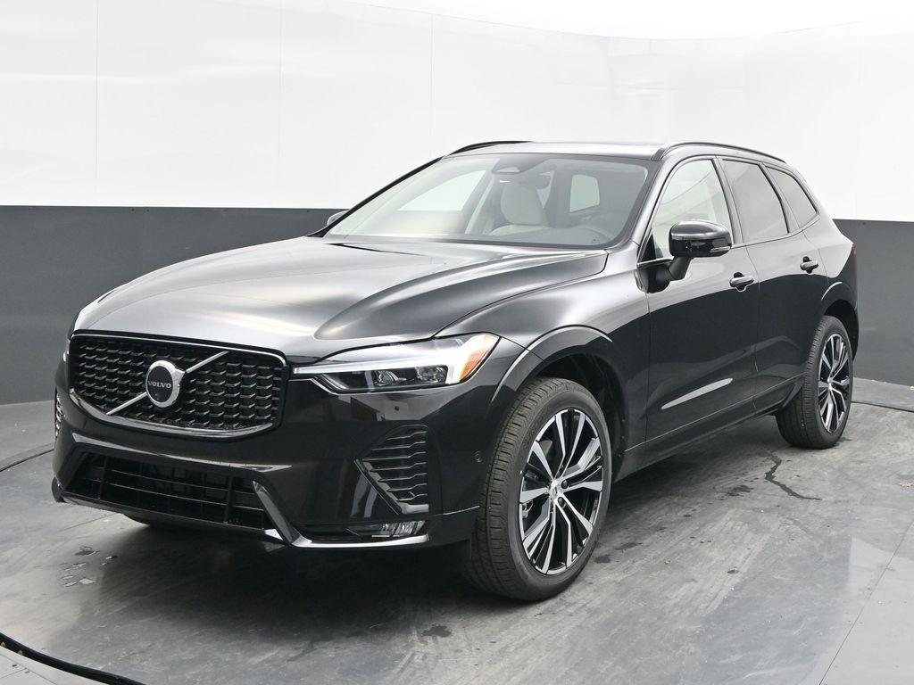 new 2025 Volvo XC60 car, priced at $54,610