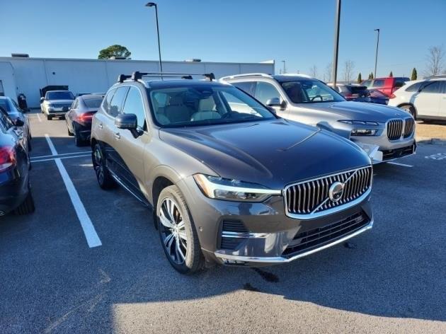 used 2022 Volvo XC60 car, priced at $34,998