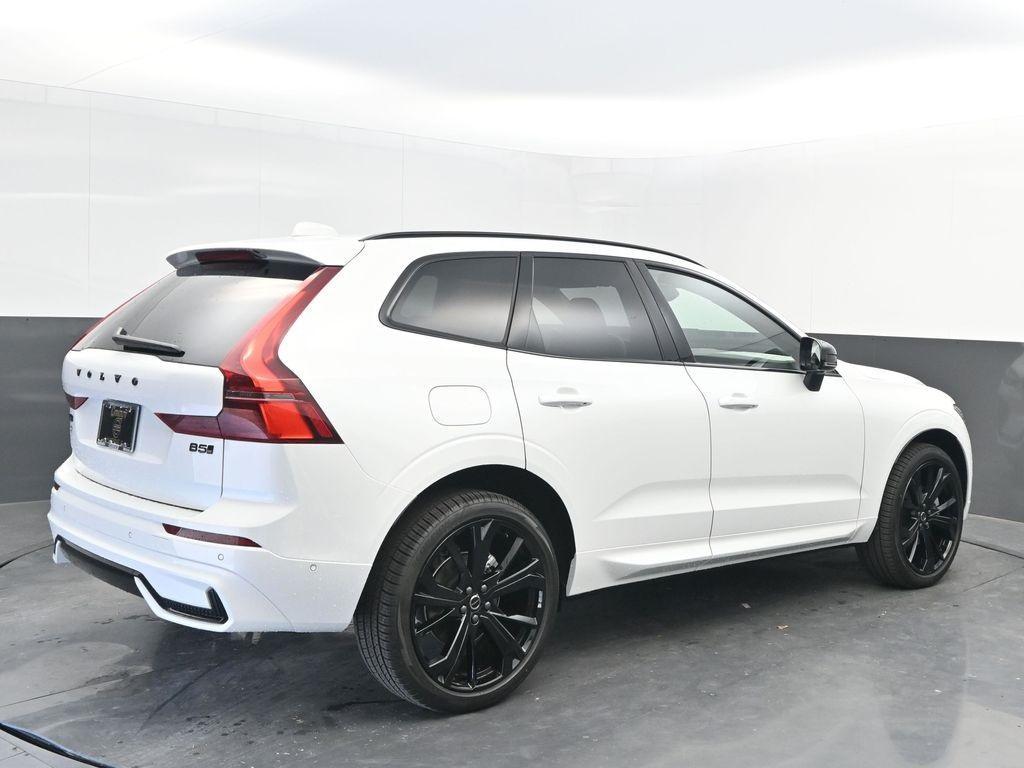 new 2026 Volvo XC60 car, priced at $64,315