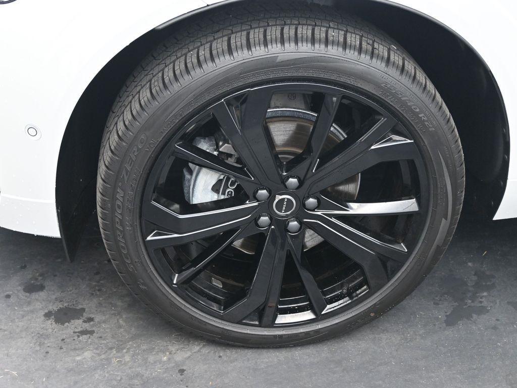 new 2026 Volvo XC60 car, priced at $64,315