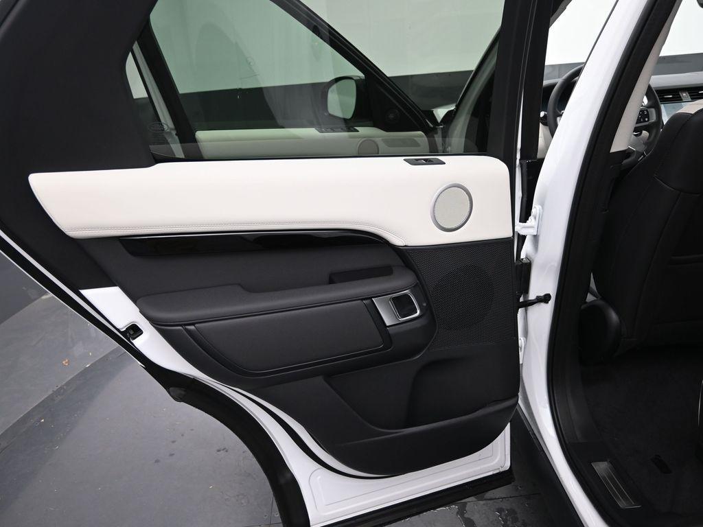 new 2025 Land Rover Discovery car, priced at $65,153
