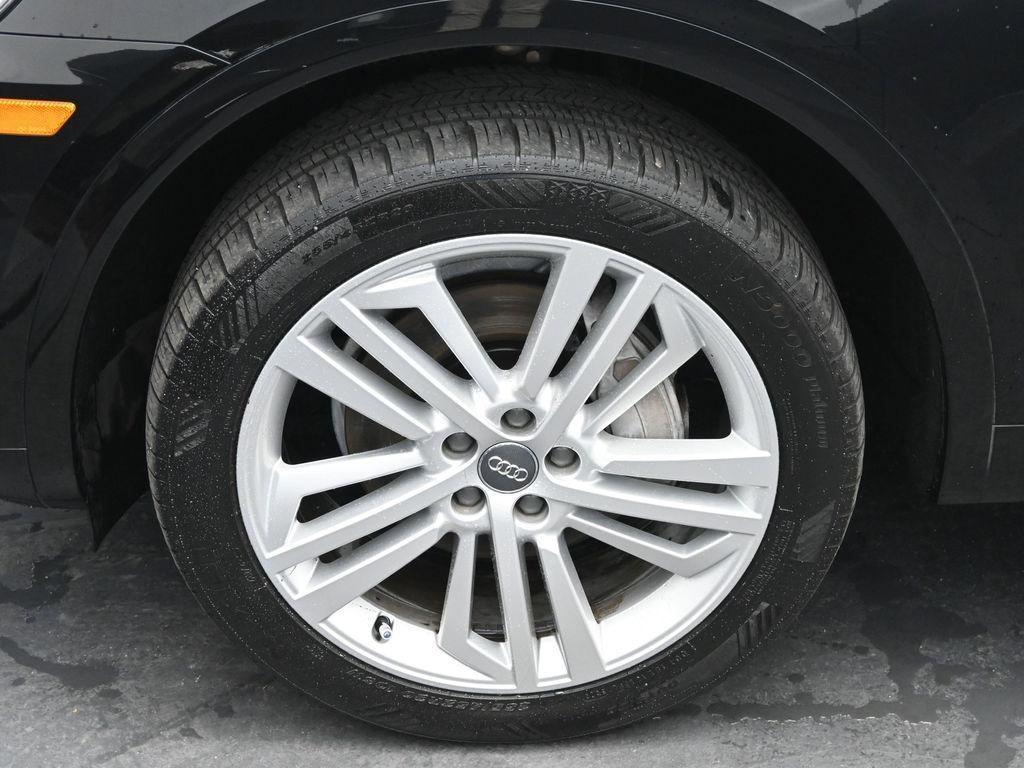 used 2018 Audi Q5 car, priced at $17,499