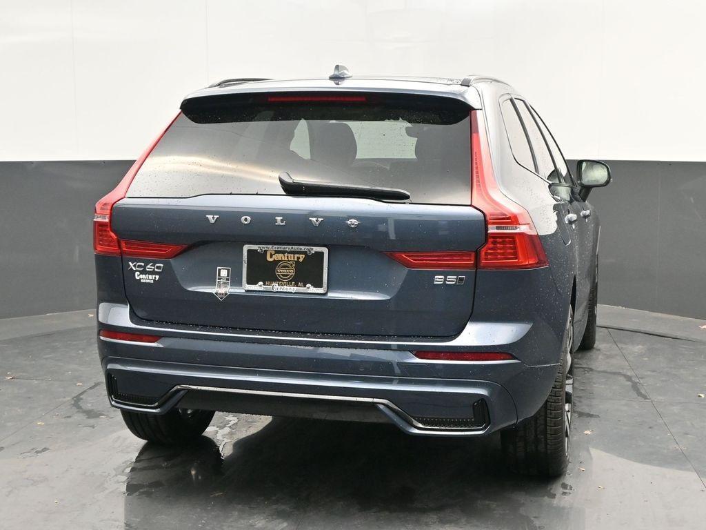 new 2025 Volvo XC60 car, priced at $59,095