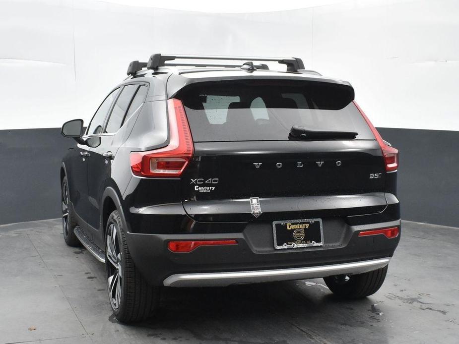 new 2024 Volvo XC40 car, priced at $52,055