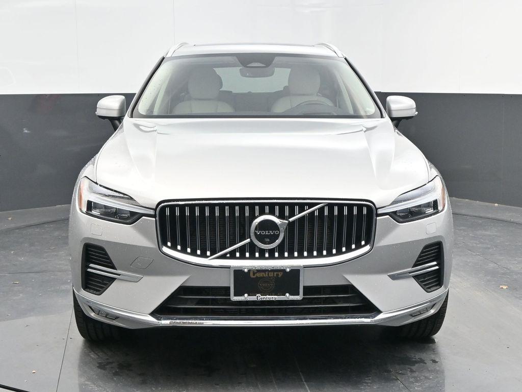 used 2022 Volvo XC60 car, priced at $37,498