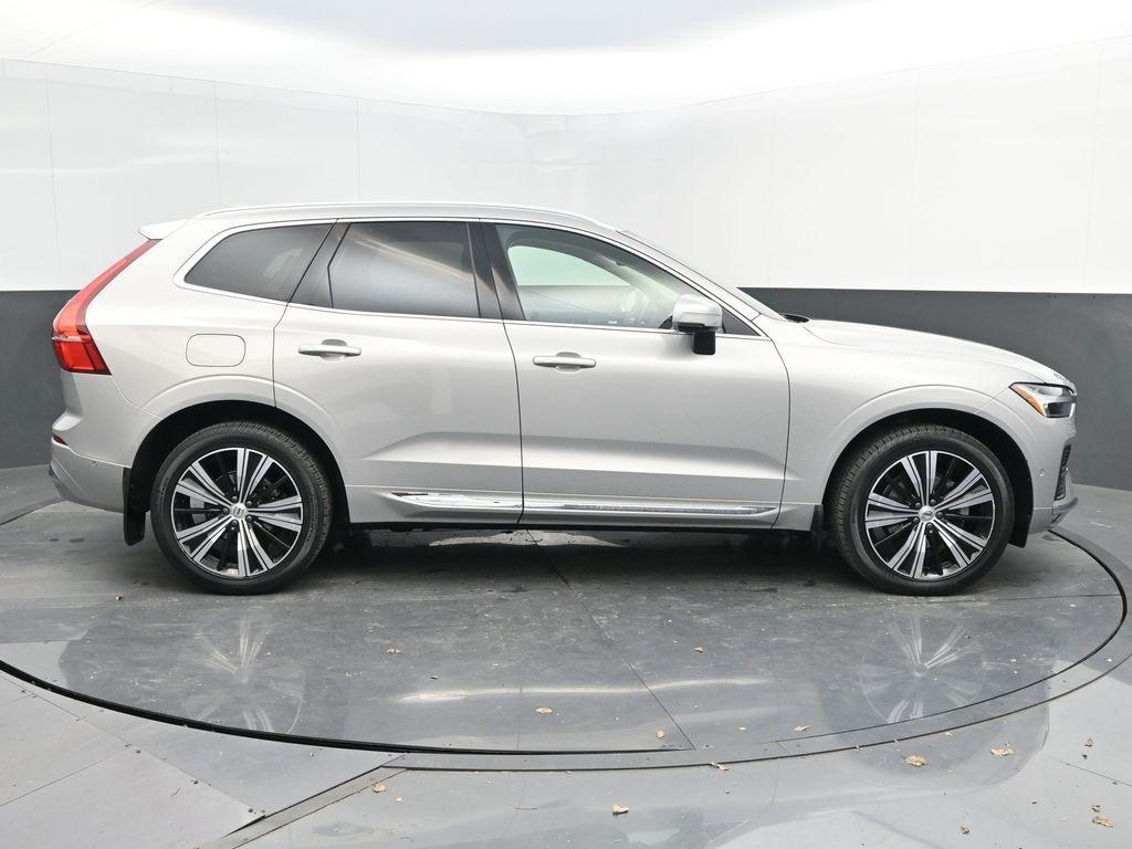 used 2022 Volvo XC60 car, priced at $37,498