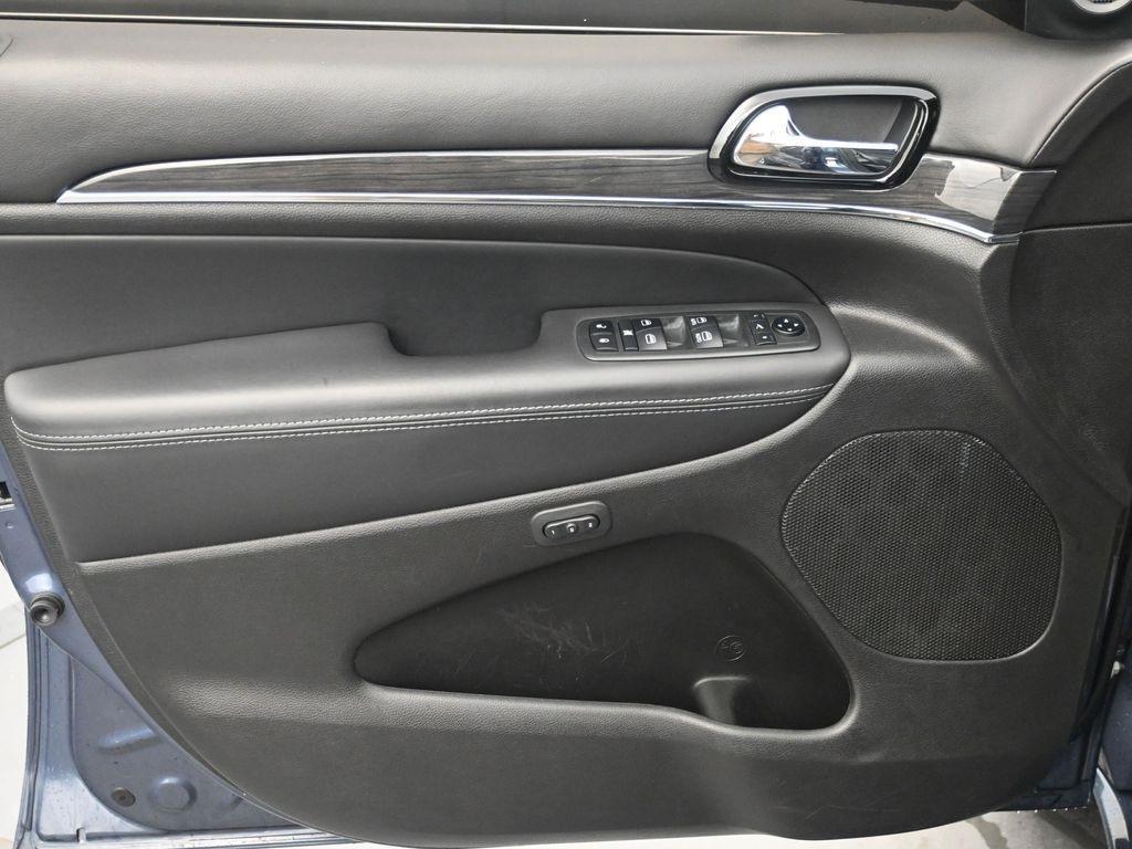 used 2019 Jeep Grand Cherokee car, priced at $18,998