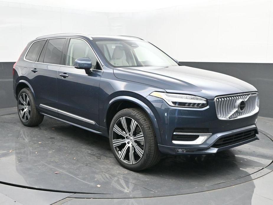 new 2025 Volvo XC90 car, priced at $68,465