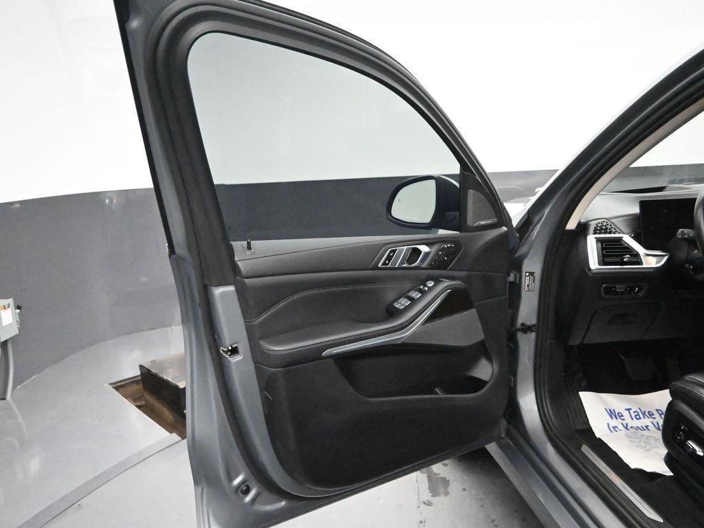used 2023 BMW X7 car, priced at $62,998