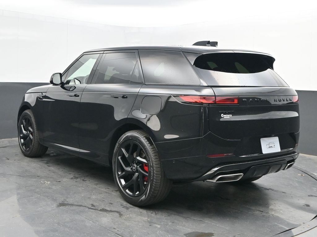 new 2025 Land Rover Range Rover Sport car, priced at $106,275