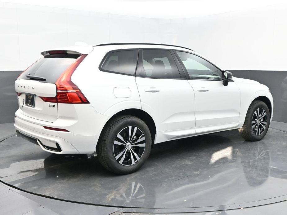 new 2025 Volvo XC60 car, priced at $48,345